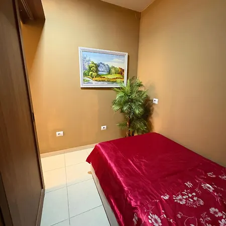 Luxury 02 * Tirana